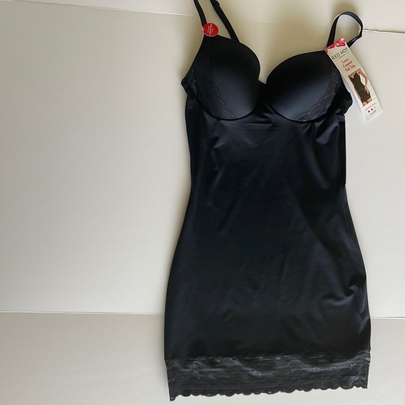 NWT Red Hot Spanx Lace Slip Shapewear with C-Cups, Firm Control, XL/TG, fits M. - Picture 3 of 6